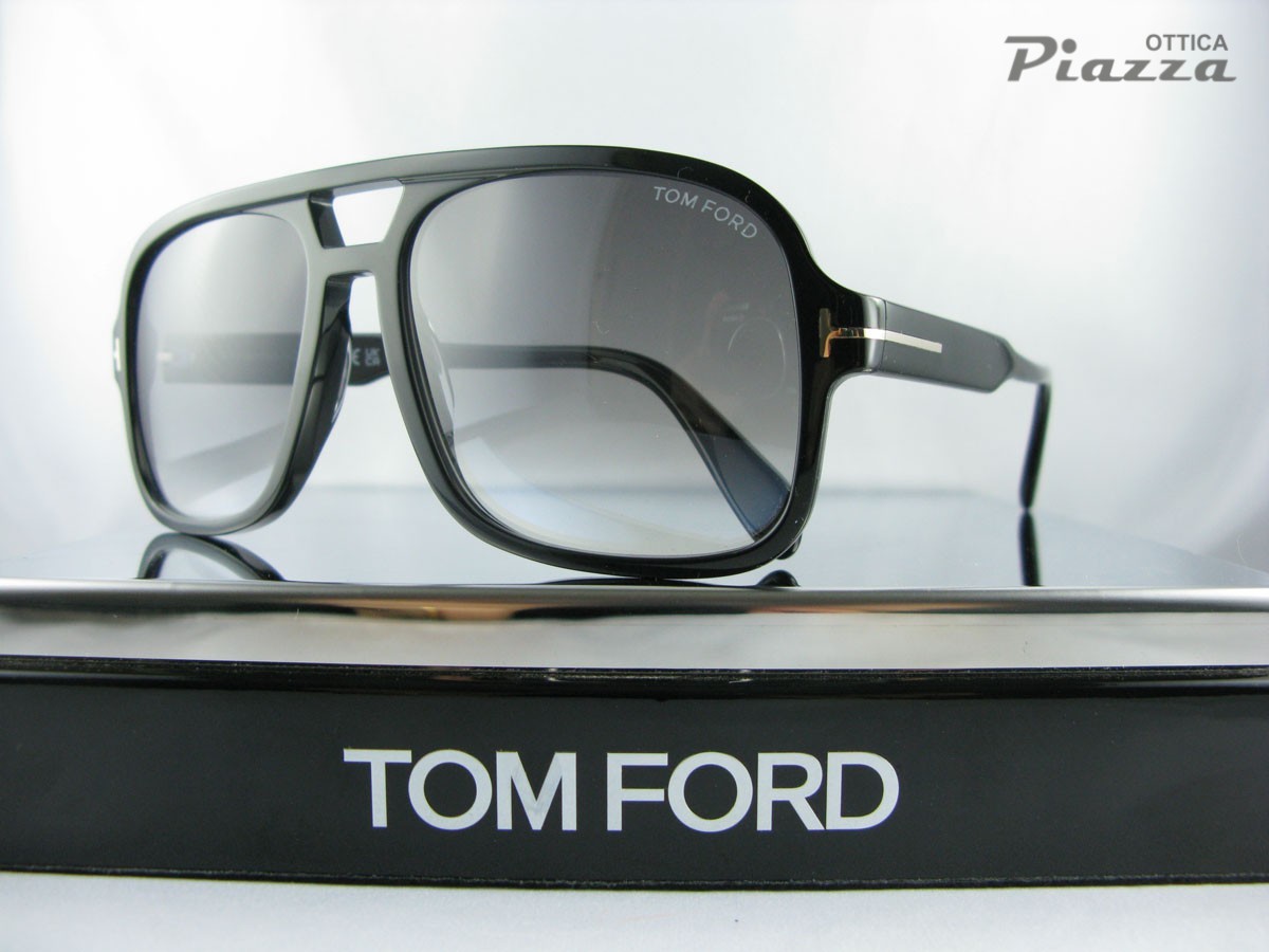 IMG_3256 occhiali da sole tom ford doppio ponte lastra nero lucido ottica piazza rsm ft 0884/S