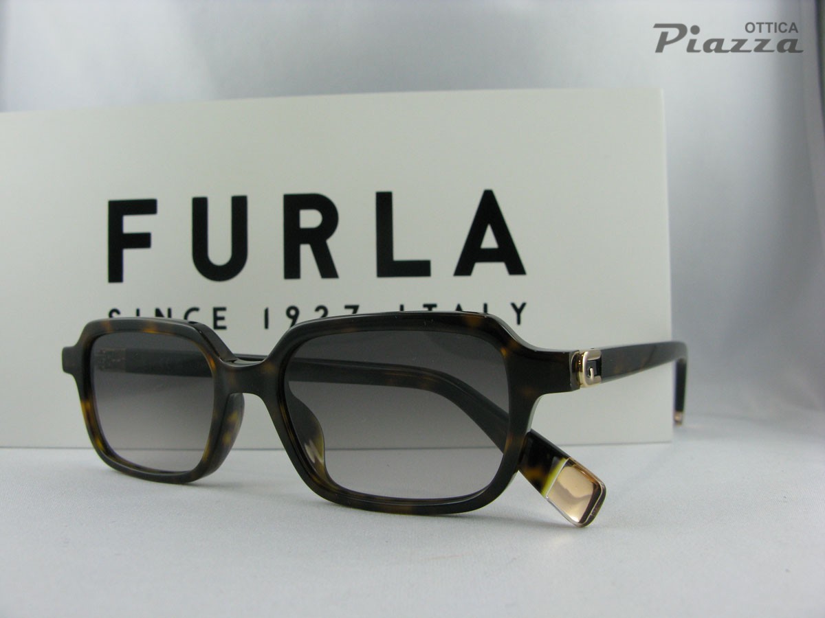 furla-occhiali-sole-pubblicita-sfu971-02bl-ottica-piazza-san-marino