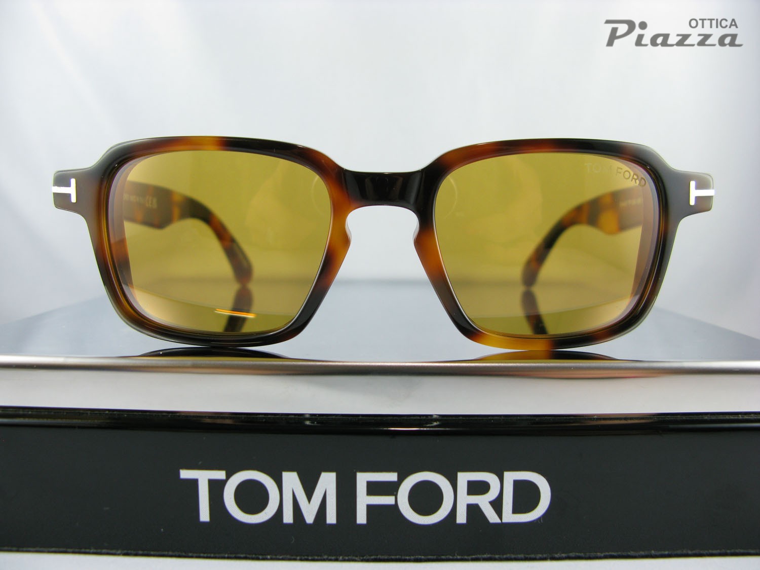 IMG_8857 tom ford panthos