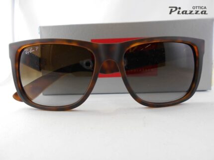 Occhiali da sole Ray Ban 4165 865 T5 polarizzato Justin