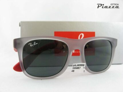 Occhiali da sole Ray Ban Junior RJ9069S 705987