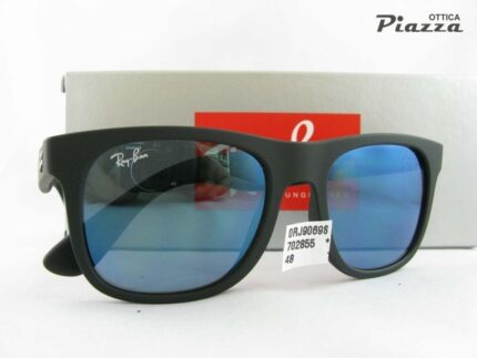 Occhiali da sole Ray Ban Junior RJ9069S 702855