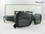 Occhiali da sole Fendi FE40073U 01A FENDIGRAPHY