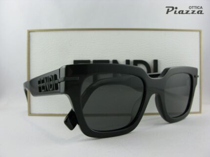 Occhiali da sole Fendi FE40078I 01A FENDIGRAPHY